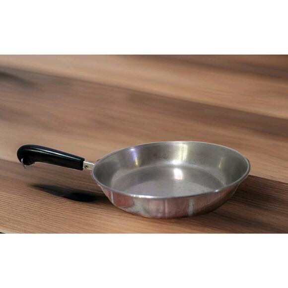 Vintage Revere Ware 9" Inch - 79 Copper Clad Bottom Skillet Sauté Pan ~ No Lid - Picture 1 of 7